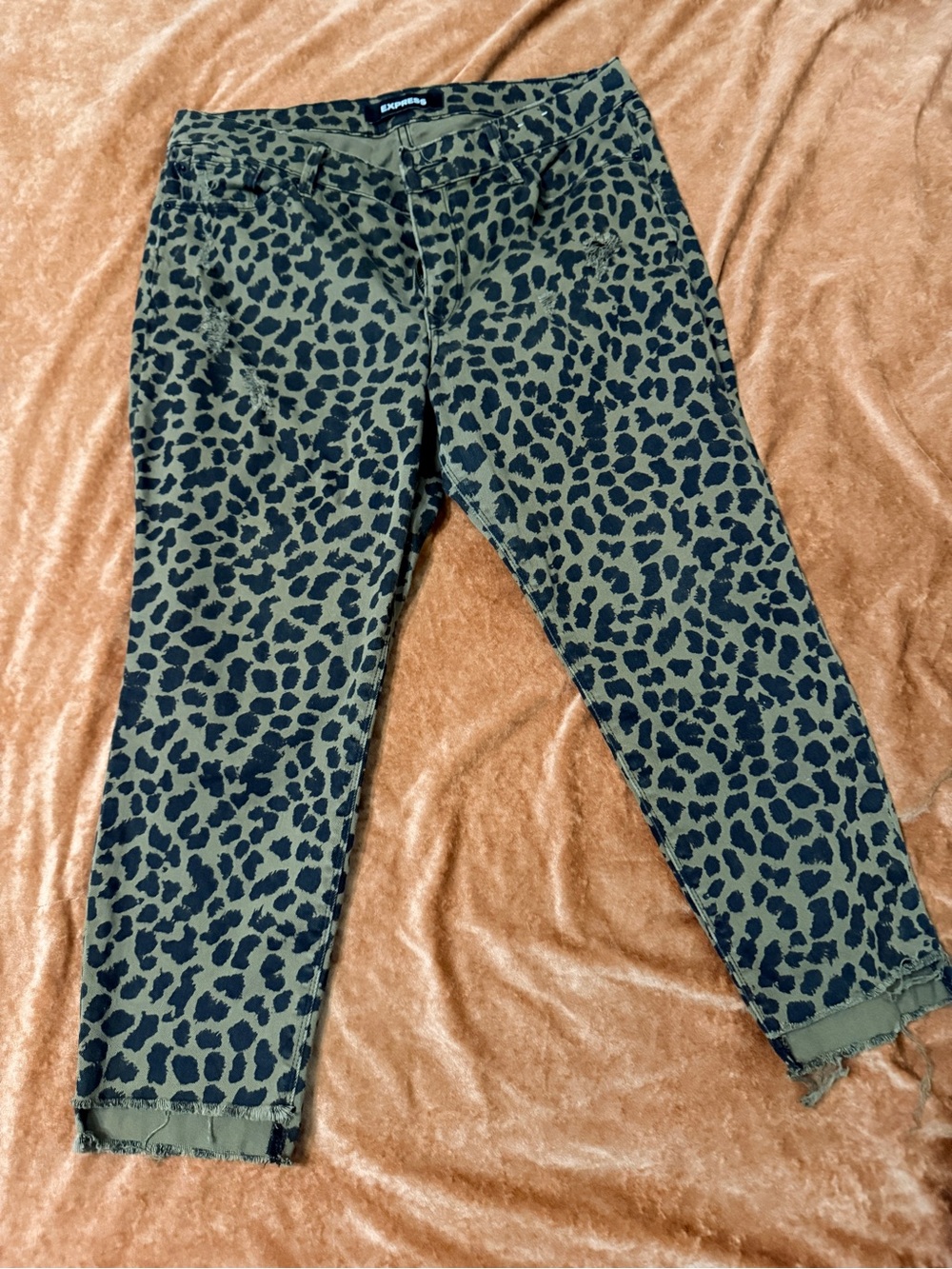 Express 12 Short Ankle Distressed Olive and Black Leopard Cheetah Print Jeans